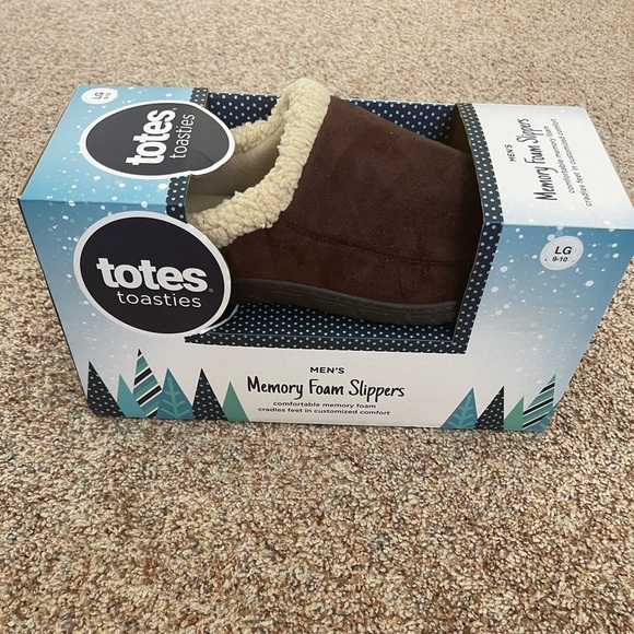 Totes Men’s Memory Foam Slippers lg 9-10 - Picture 1 of 1